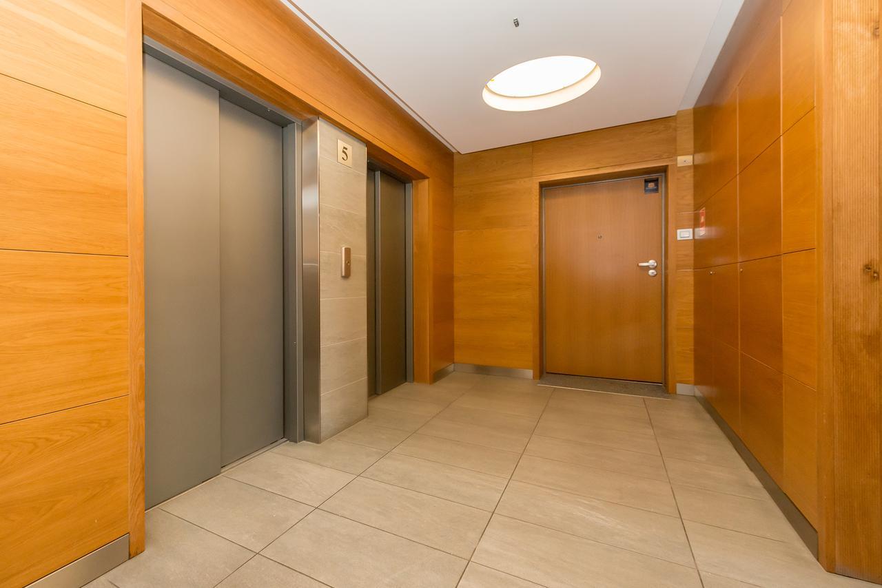 P&O Serviced Apartments Ch Arkadia 2 Warsaw Exterior photo